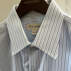 Men’s Nordstrom Dress shirt Like New